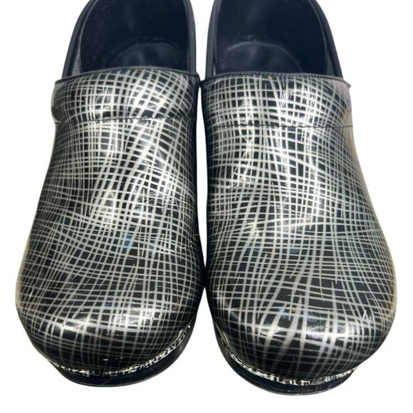 Dansko Women’s Professional Silver Black Slip On Clog Size 38 US 7.5/8 - Picture 11 of 11